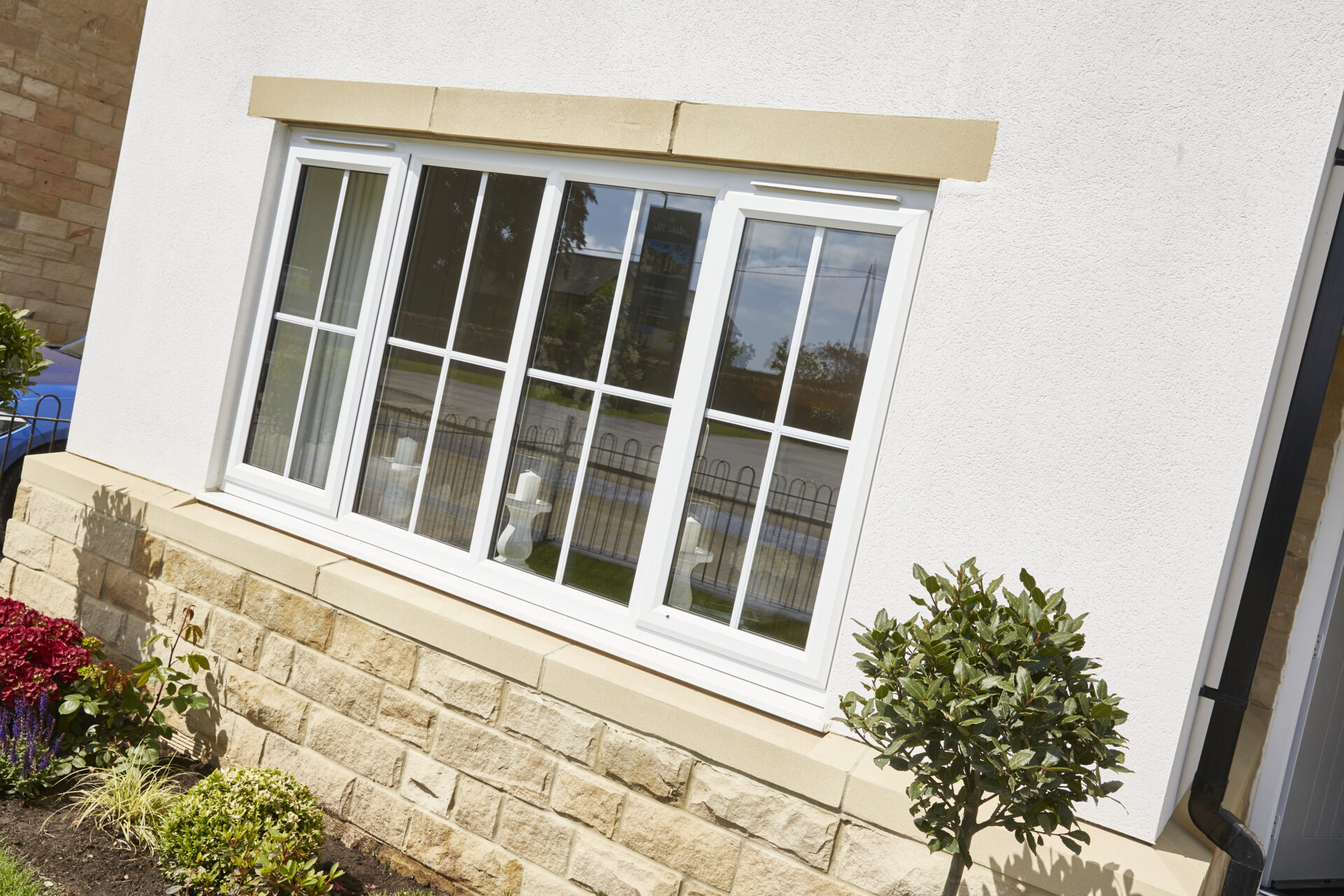 Thermally efficient windows