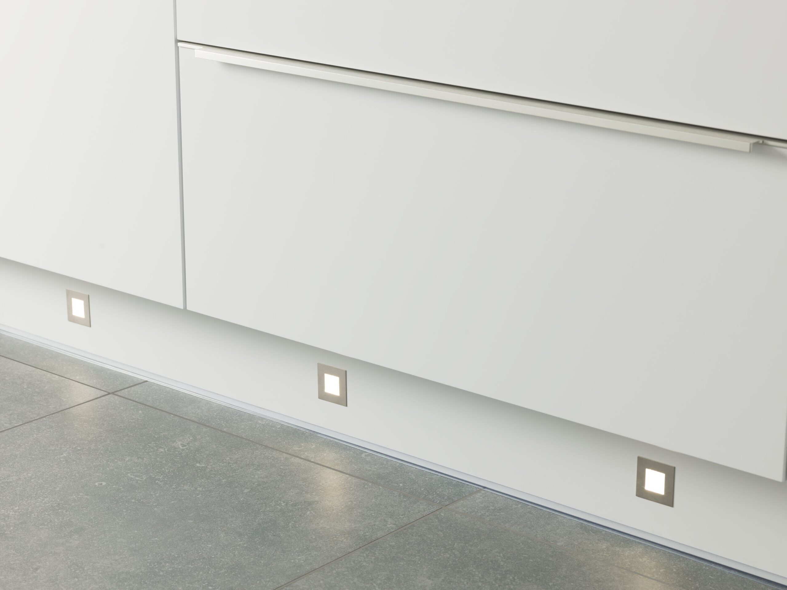 LED PLINTH LIGHTS